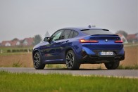 Túl jó technika. Mentünk egy kört az új BMW X4 M-mel! 38