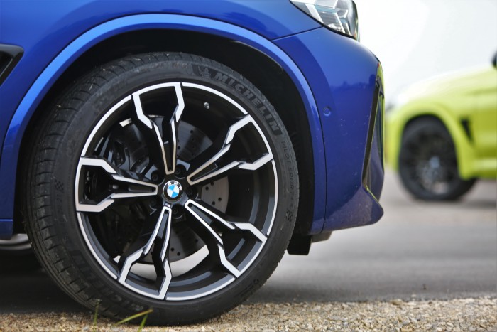 Túl jó technika. Mentünk egy kört az új BMW X4 M-mel! 7 Túl jó technika. Mentünk egy kört az új BMW X4 M-mel! 7