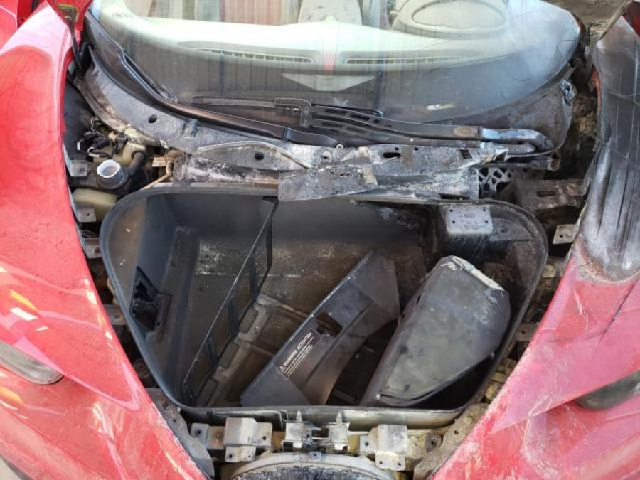 Ennyi pénzért szinte ajándék ez a megégett Bugatti Chiron 3 | Vezess Ennyi pénzért szinte ajándék ez a megégett Bugatti Chiron 3