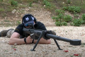 Négy kilométerről is szétrobbantja a célpontot ez a brutális puska