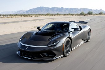 Ahol nincs hanyatlás: dübörögnek a sportautók