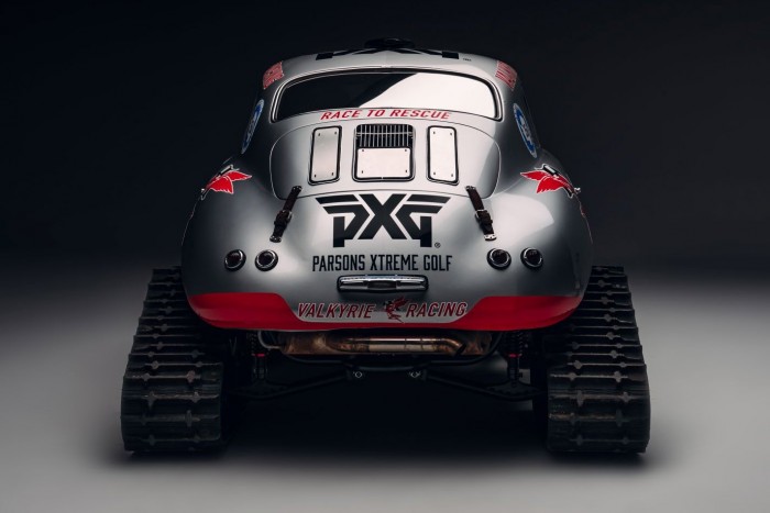 Veterán Porschéval az Antarktiszra