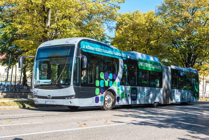 Ritka járművet tesztelnek Zalaegerszegen