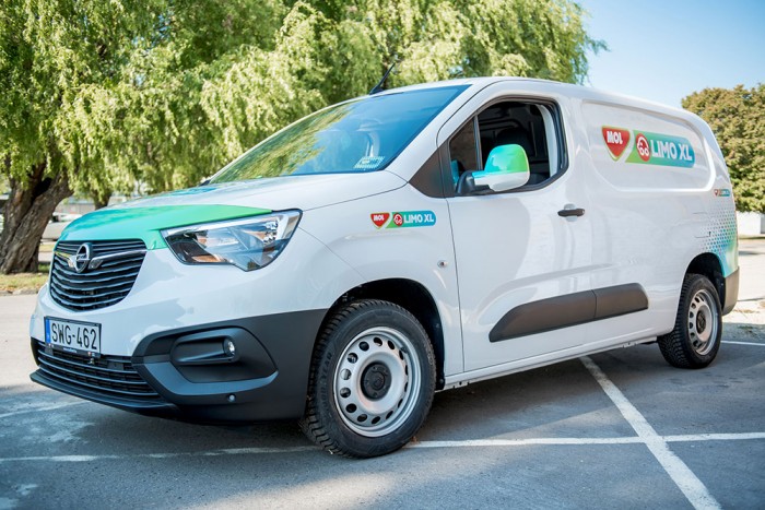 Nagy újítás a budapesti közösségi autózásban