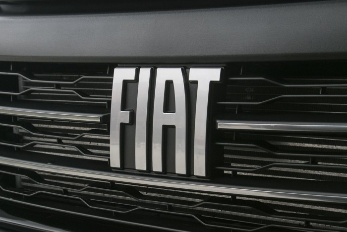 Villanyautók gyártására áll át a szerbiai Fiat