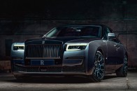 Befeketítették a Rolls-Royce Ghostot 50