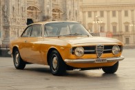 Legendás sportmodellje előtt tiszteleg az Alfa Romeo 14