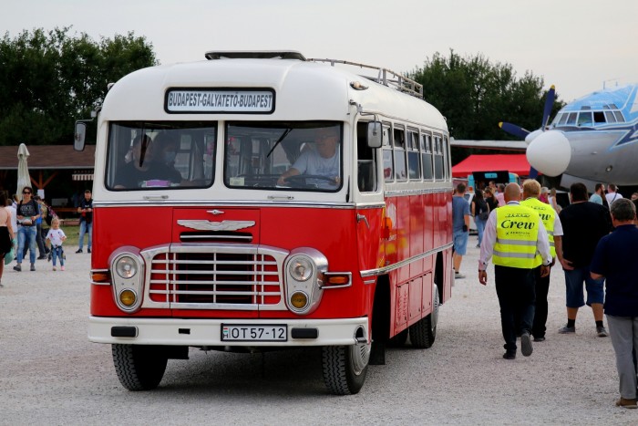 Több mint 60 Ikarus lesz látható a hétvégén Ferihegyen 2