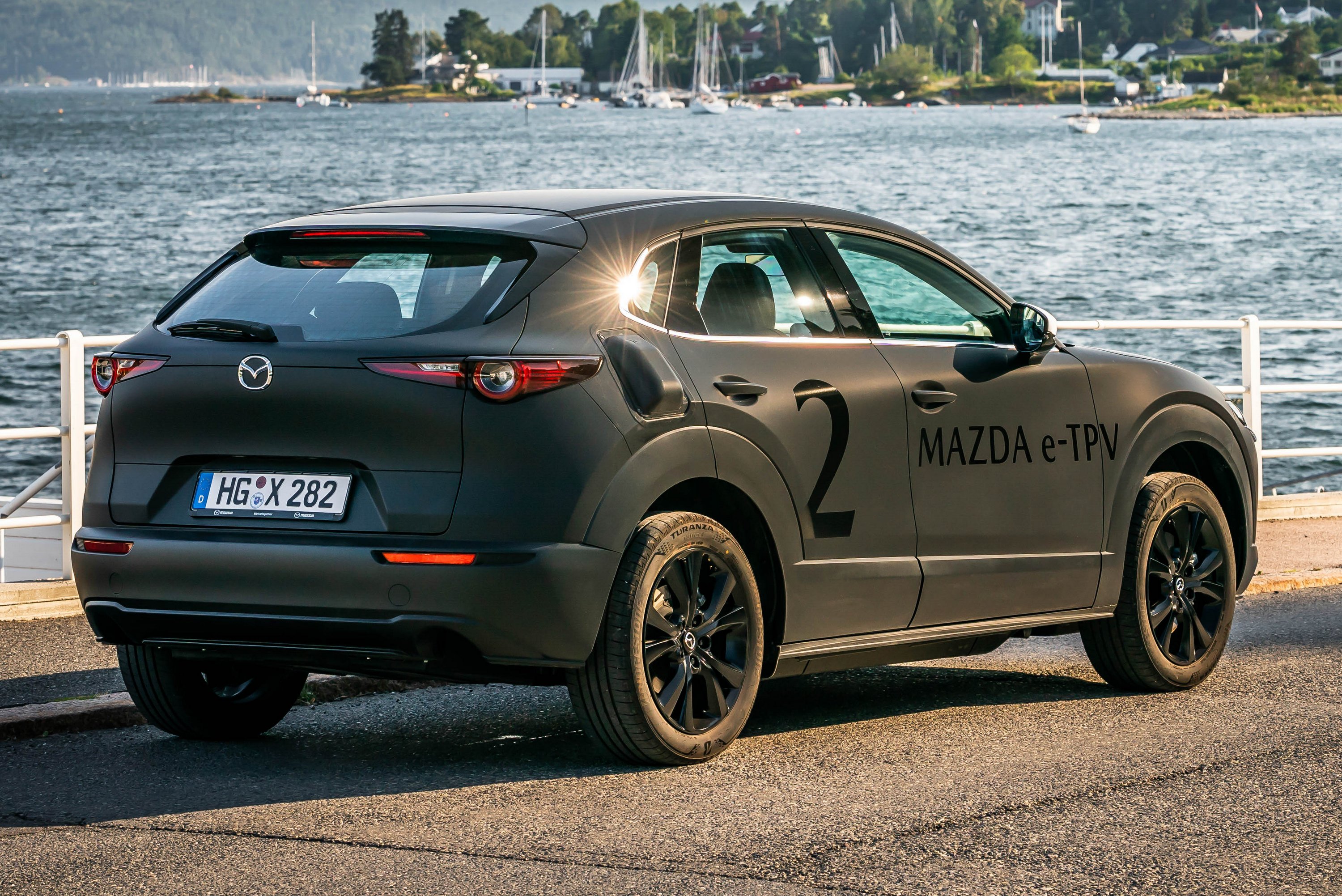 Új típusokkal érkezik a Mazda plug-in hibrid hajtása 1