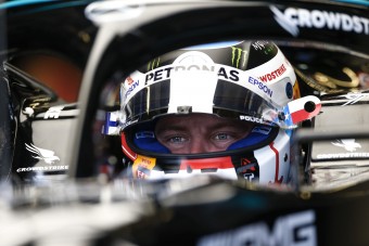 F1: Bottas megint gúnyt űzött főnökéből