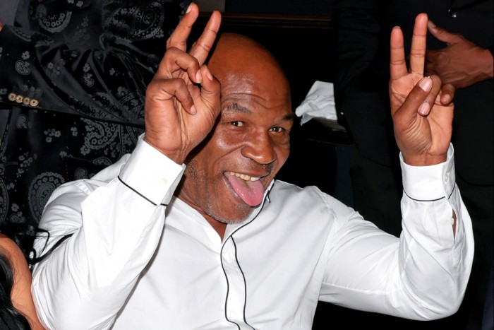 Megint visszatér a ringbe Mike Tyson