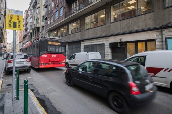 Újfajta közlekedési táblák jelentek meg Budapesten