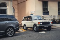 Csábítóbb a legújabbnál is ez a Land Rover 18