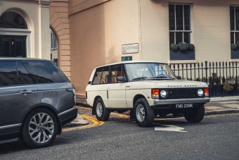 Csábítóbb a legújabbnál is ez a Land Rover