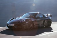 Nagy testvért kap az eddigi legbrutálisabb Porsche Cayman 16