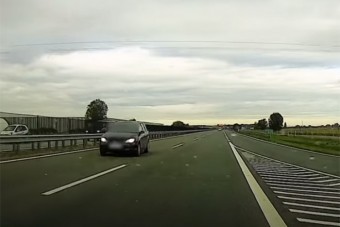 Nagyon eltévedt, a forgalommal szemben hajtott egy autós az M4-esen