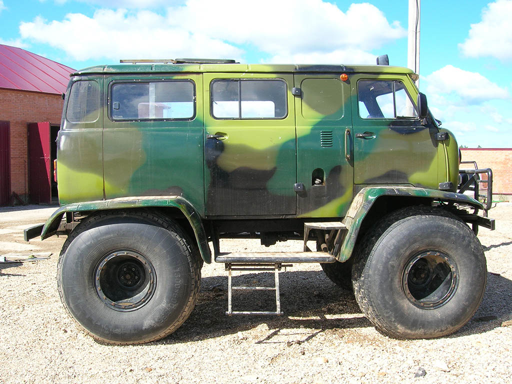 Ezek a fotók bizonyítják hogy az UAZ-452-es az igazi orosz Transformers 1 Ezek a fotók bizonyítják hogy az UAZ-452-es az igazi orosz Transformers 1