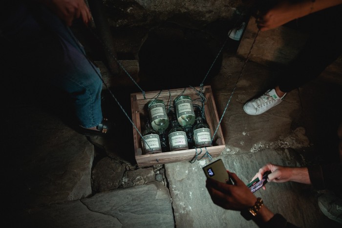 Szellemjárta házakban érlelték a vodkát 2