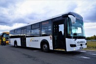 A Volánbusz sofőrjei 50 percenként megkerülik a Földet 20