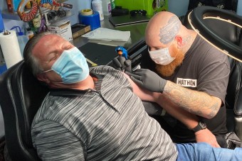 F1: Toto Wolff miatt tetováltatott a McLaren-főnök