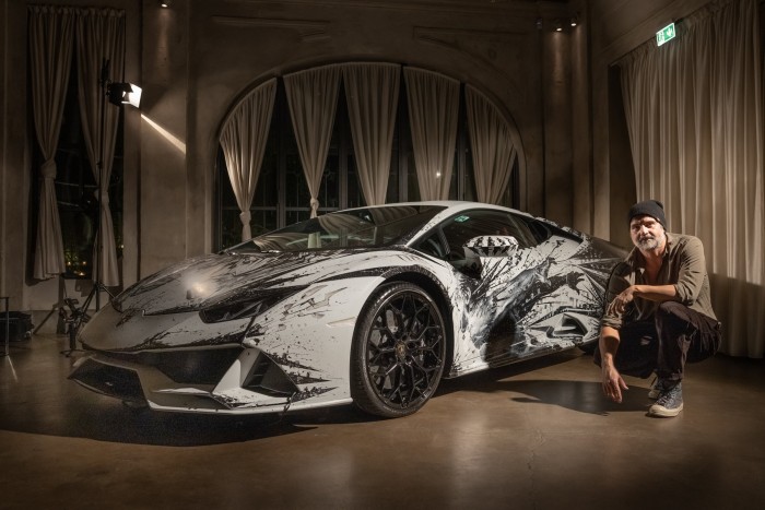 Pusztító festést kapott ez a Lamborghini 7