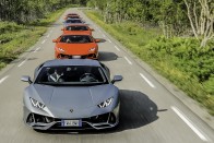 Három szóból bárhová elvisz a Lamborghini 17