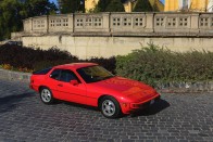 Addig volt olcsó, amíg nem értették – Porsche 924 S, 1988 77