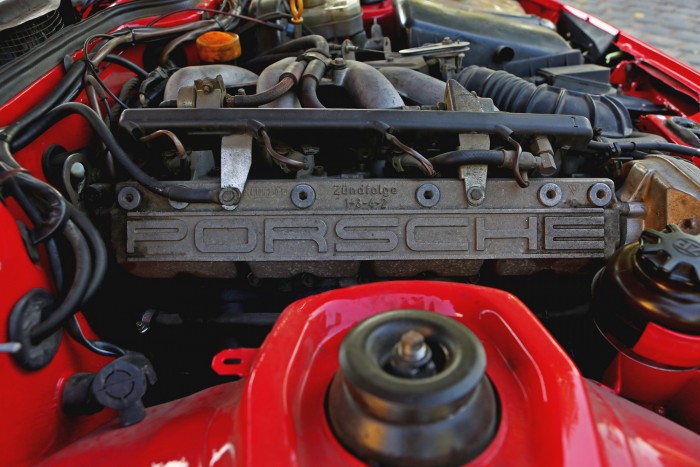 Addig volt olcsó, amíg nem értették – Porsche 924 S, 1988 8 Addig volt olcsó, amíg nem értették – Porsche 924 S, 1988 8