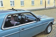 Levett a lábamról, és nem csak a formájával – Mercedes-Benz 230 C, 1978 85