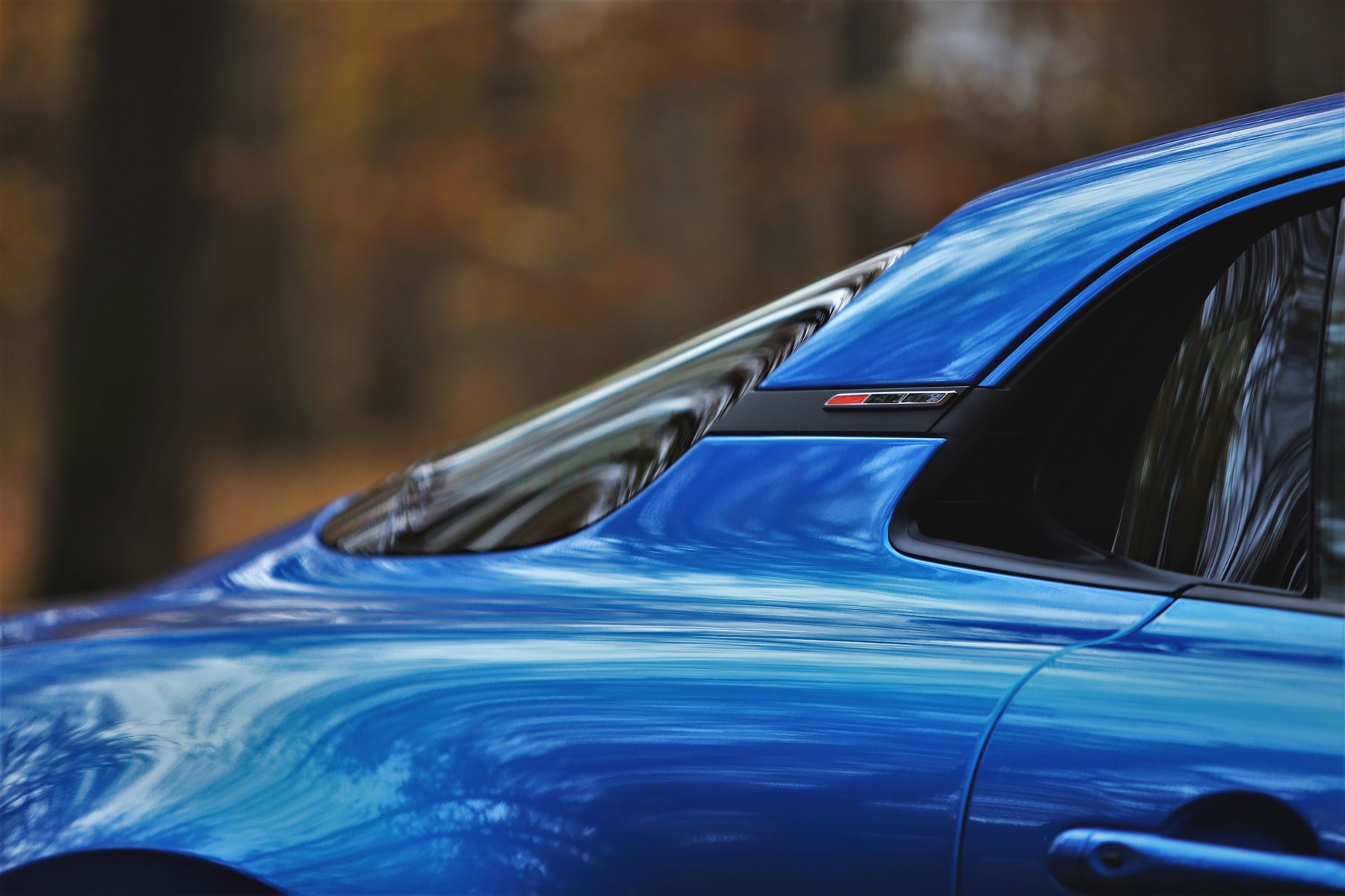 Alpine A110S – Aranylövés 32