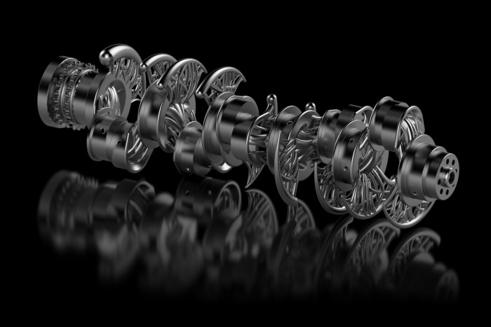 4,5 milliárd forintos sportkocsi Európából 6