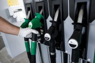 Óriásit csökken a hazai üzemanyagok ára 1