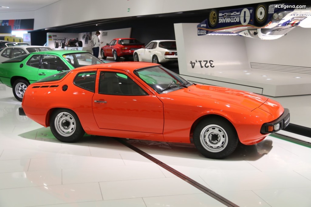 Addig volt olcsó, amíg nem értették – Porsche 924 S, 1988 52