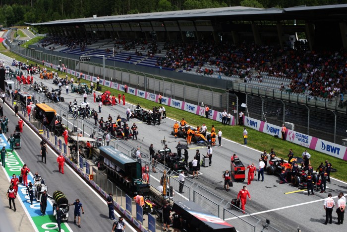 Újra napirenden a fordított rajtrács az F1-ben