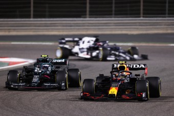 F1: Korábbi csapatát szidta Vettel
