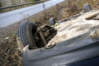 Buli után borította árokba az Opelt, majd angolosan távozott