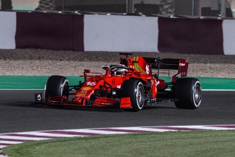 F1: Újjáépítik Leclerc Ferrariját