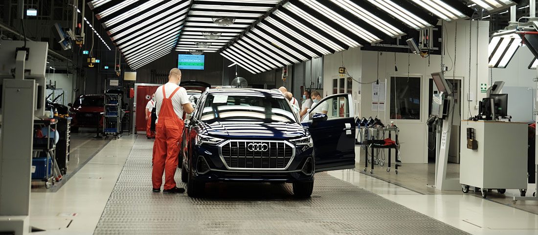 Így néz ki a jövő motorgyára Győrben