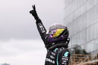 F1: Hamilton majdnem két hónap után előkerült 1