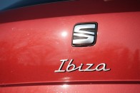 Szerethető kis spanyol, csinos testtel, értékes belsővel – SEAT Ibiza teszt 54