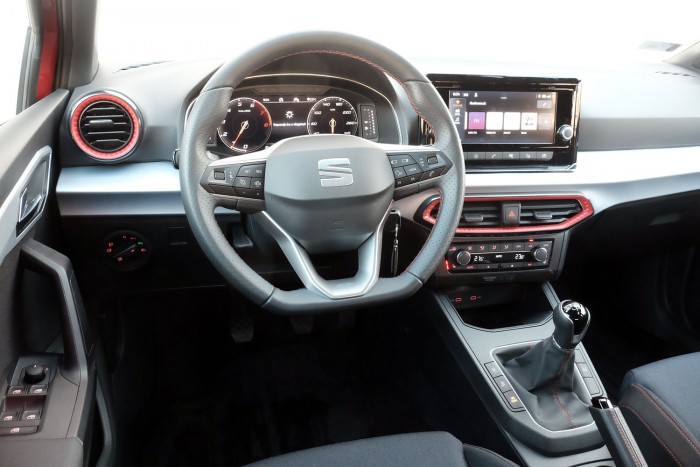 Szerethető kis spanyol, csinos testtel, értékes belsővel – SEAT Ibiza teszt 8