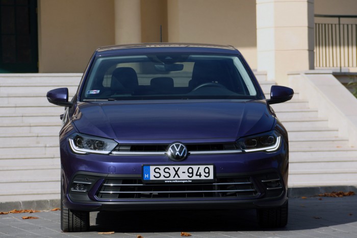 Ünneplőben sem engedi el magát a 8,9 milliós VW Polo 14 Ünneplőben sem engedi el magát a 8,9 milliós VW Polo 14