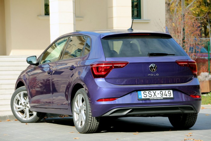 Ünneplőben sem engedi el magát a 8,9 milliós VW Polo 12 Ünneplőben sem engedi el magát a 8,9 milliós VW Polo 12