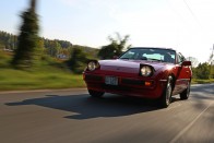 Addig volt olcsó, amíg nem értették – Porsche 924 S, 1988 111