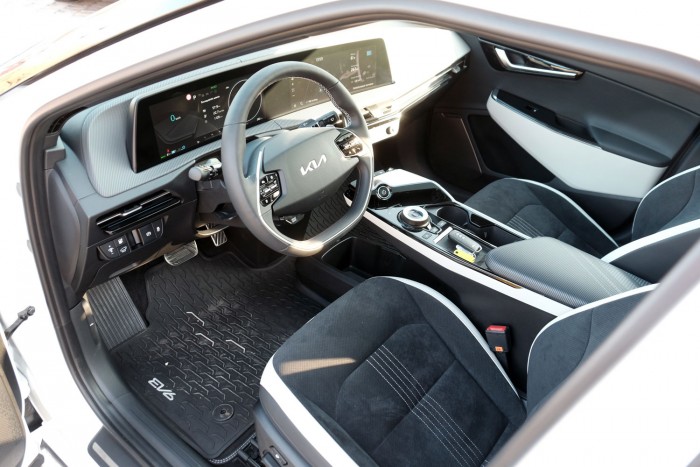 Itt a második, tisztán elektromos Kia, az EV6 61 Itt a második, tisztán elektromos Kia, az EV6 61