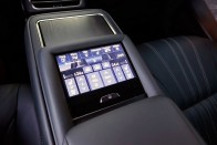Vajon mennyi luxus fér bele 50 millióba? – Lexus LS 500h AWD 87