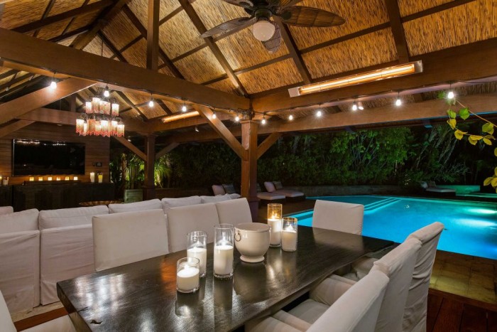 Ilyen belülről Matt Demon 5,7 milliárdos villája 2