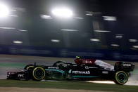 F1: Kritizálják Bottast, mert nem segít Hamiltonnak 2