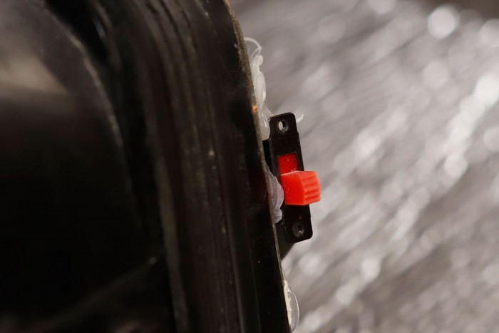 Mercedes óra, egyenesen a patakból 3 Mercedes óra, egyenesen a patakból 3