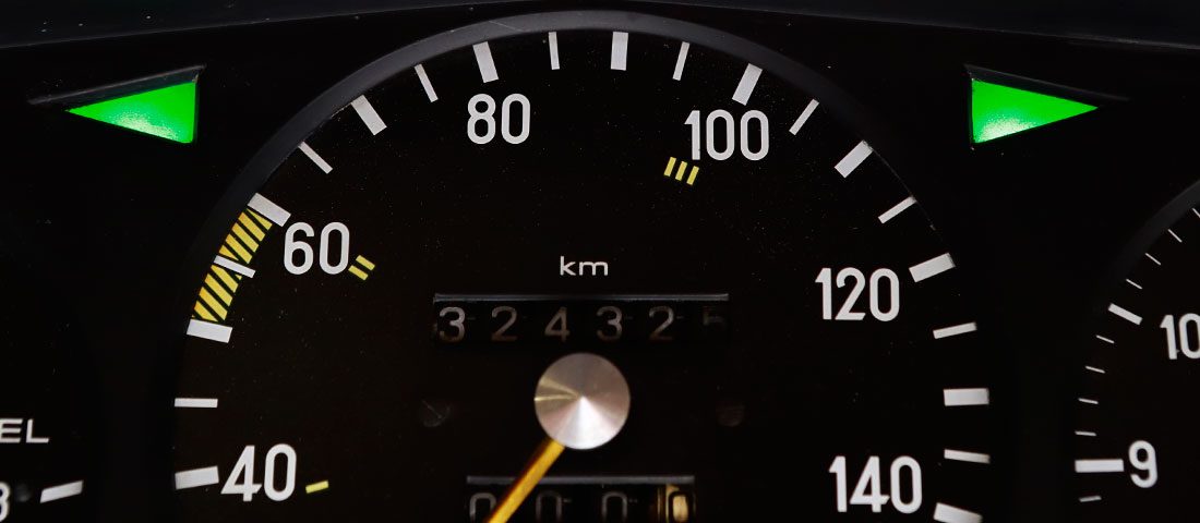 Mercedes óra, egyenesen a patakból